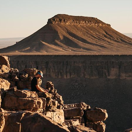 Bivouac Les Nomades & Foum Zguid To Chegaga Tours酒店 外观 照片